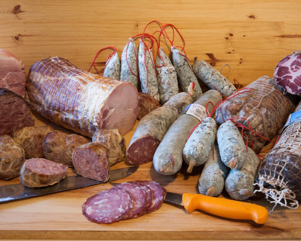 Charcuterie, viande des producteurs locaux